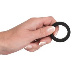 Black Velvets penisringur - svart - � 3,2 cm